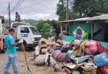 75 toneladas de entulhos são recolhidos das ruas de Videira