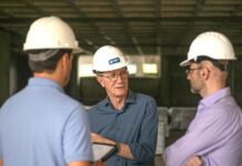 Obras de reforma e ampliação da escola Waldemar Kleinubing são vistoriada em Videira