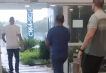 Homem é preso tentando se registrar como médico usando diploma falso