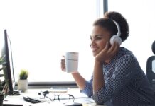 Rádio principal fonte de informação e entretenimento no ambiente de trabalho