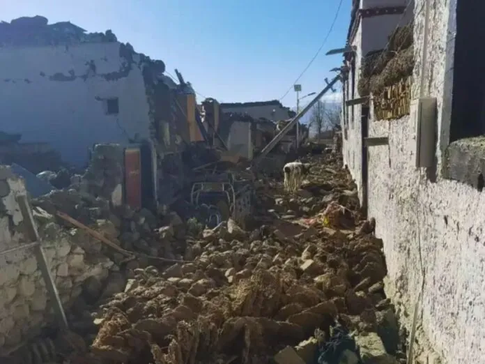 Terremoto no Tibete deixa 106 mortos e milhares de feridos