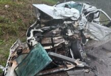 Acidente entre caminhonete argentina e caminhão deixa vítimas fatais