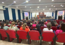 Professores de Fraiburgo em palestra com o Ministério Público