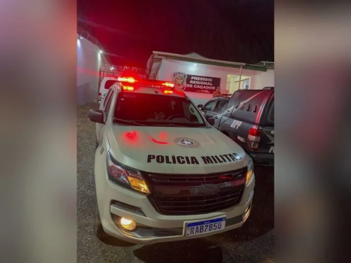 Polícia Militar cumpre dois mandados de prisão na mesma noite