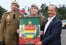 Coronel Emerson Fernandes assume o comando-geral da PMSC
