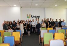 Estrutura universitária é apresentada para prefeitos e secretários da região