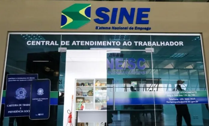 Santa Catarina mantém liderança na geração de empregos