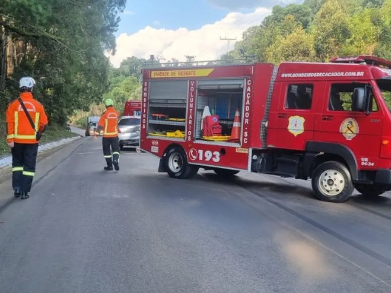 Acidente na SC-350 em Caçador deixa uma pessoa ferida (2)