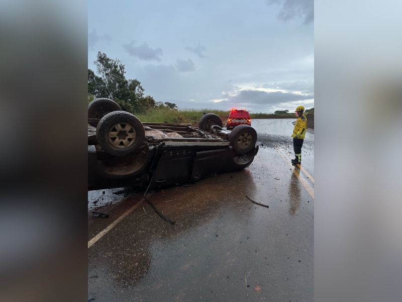 Dois acidentes na SC-120 em menos de duras horas neste domingo