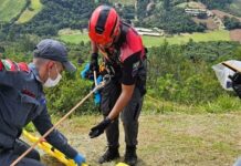 Mulher fica ferida após queda de parapente em Tangará