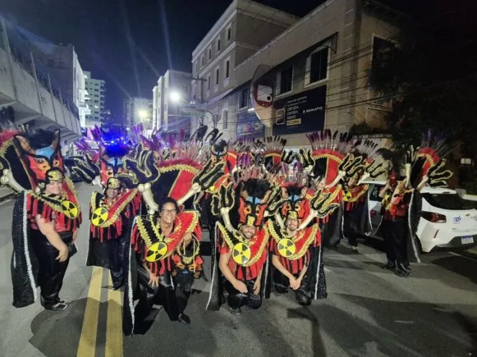 Videira brilha no Carnaval de Joaçaba 2025 com mais de 50 participantes