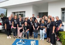 Coral Sênior da Amimu leva música e emoção à Casa Lar Viva Bem