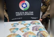 PM apreende dinheiro e drogas no Meio Oeste