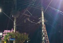 Caminhão rompe fiação e afeta rede de internet e telefonia em Videira