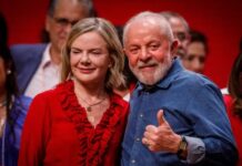 Lula diz que escolheu “mulher bonita” para diminuir distância com Congresso