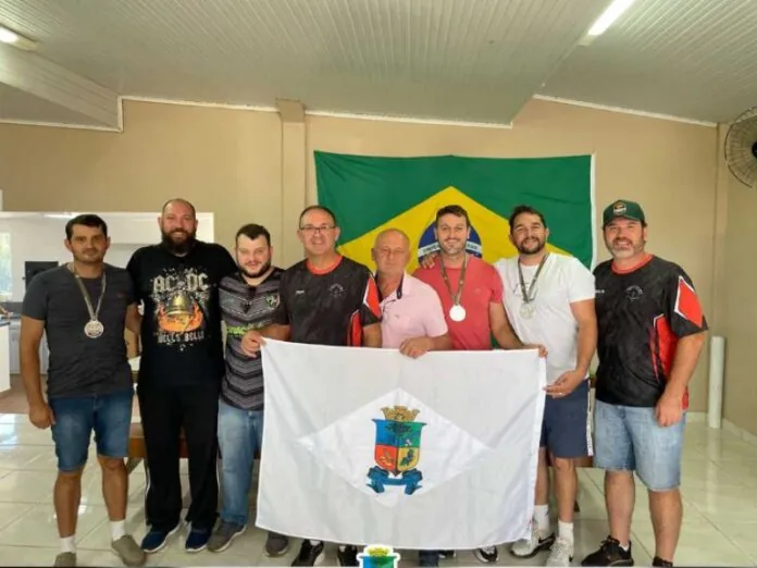 Equipe de Pinheiro Preto é destaque na Copa Oeste de Tiro ao Prato