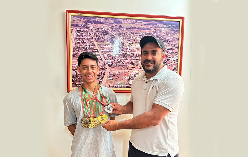 Atleta de Lebon Régis brilha no Estadual de Karatê
