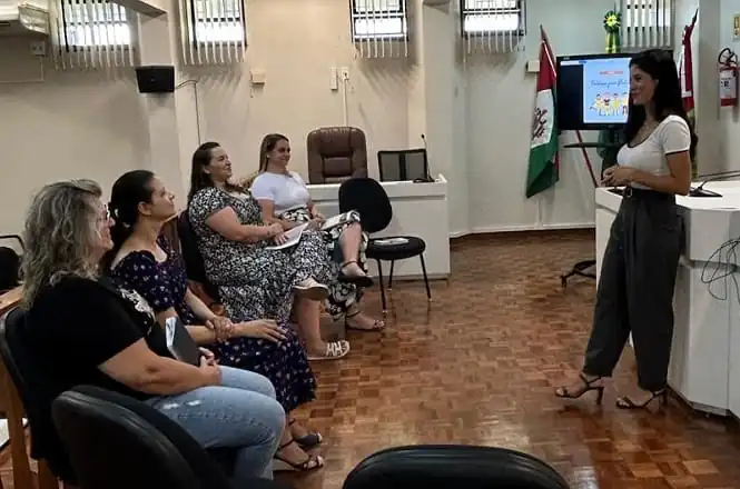 Saúde mental de jovens preocupa projeto no Meio-Oeste de SC 