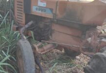 Homem de 68 anos morre após trator tombar em Santa Catarina