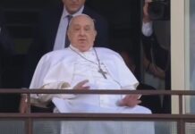 Papa Francisco deixa o hospital após 38 dias internado