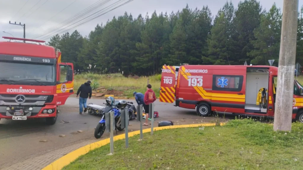 Dois acidentes em menos de 15 minutos deixam feridos em Curitibanos