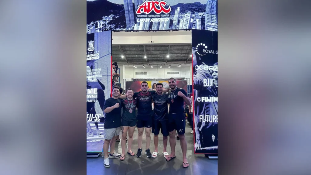 Atletas de Caçador são destaques no maior evento de grappling do mundo