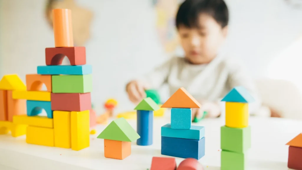 Brasil registra alta de 44% nas matrículas de estudantes com autismo