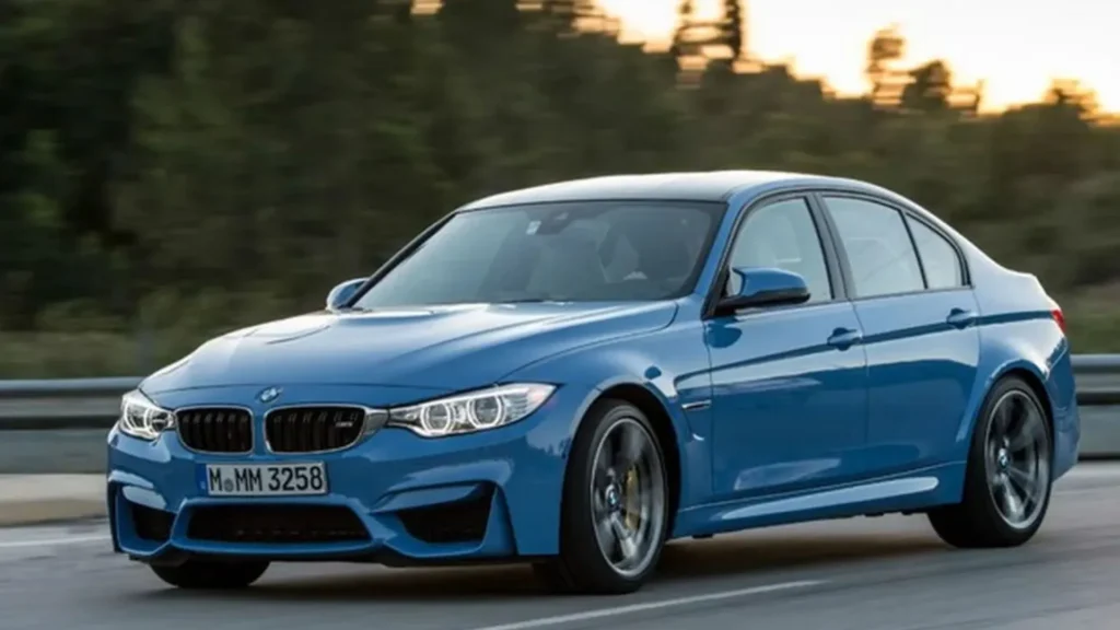 BMW com mais de R$ 50 mil em dívidas é apreendida pela Polícia Militar