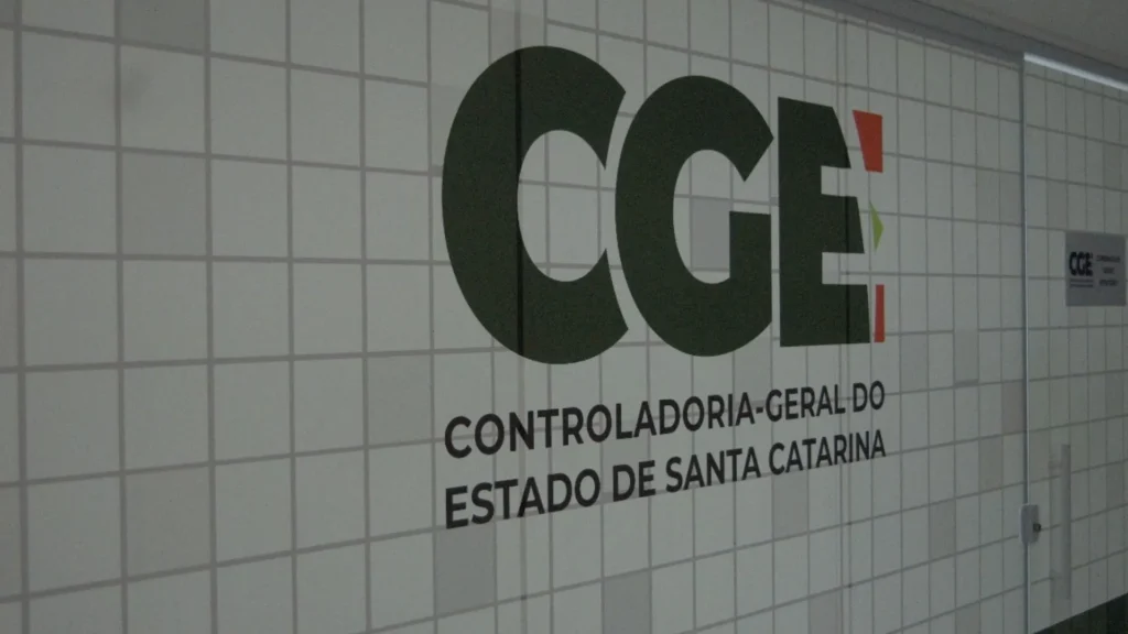 Mais de 15 grandes empresas estão sob investigação da Controladoria-Geral do Estado em SC