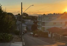 Criança é esquecida em veículo e morre em Videira