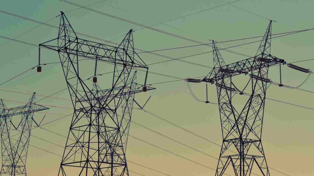 Ministro promete isenção da conta de luz para 60 milhões de brasileiros