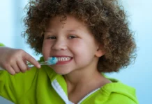 Projeto leva educação em saúde bucal às escolas de Tangará