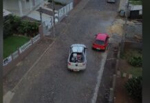 Videira aplica fumacê contra a dengue e orienta cidadãos