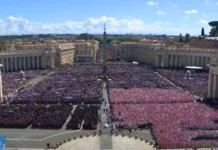 Funeral do Papa Francisco reúne 200 mil fiéis na Praça São Pedro