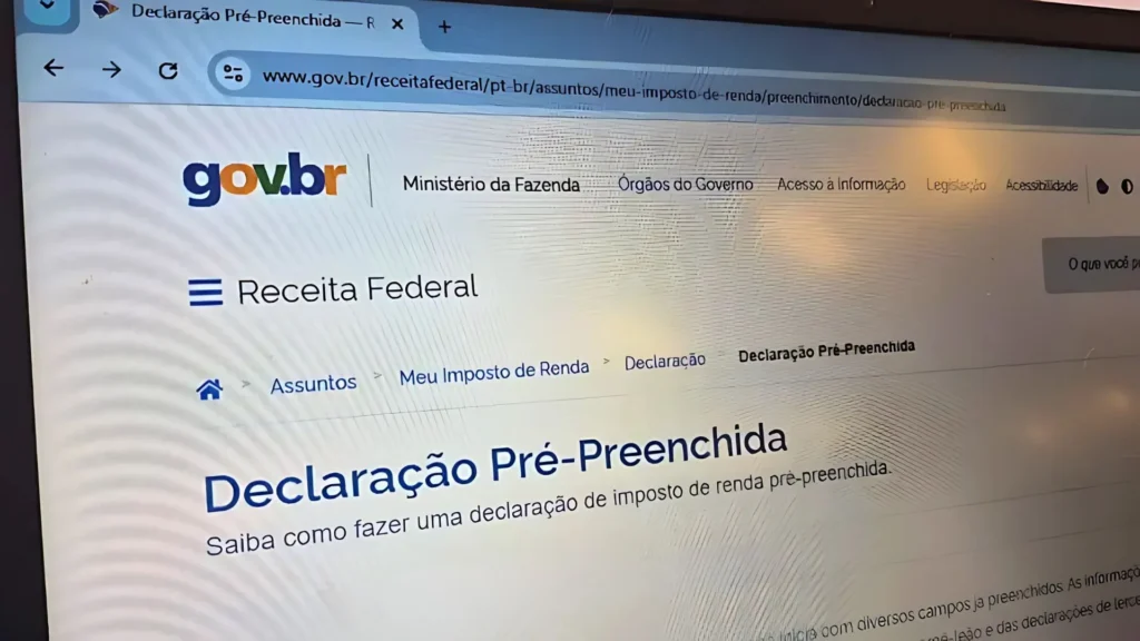 4 em 10 brasileiros já utilizam a declaração pré-preenchida do Imposto de Renda