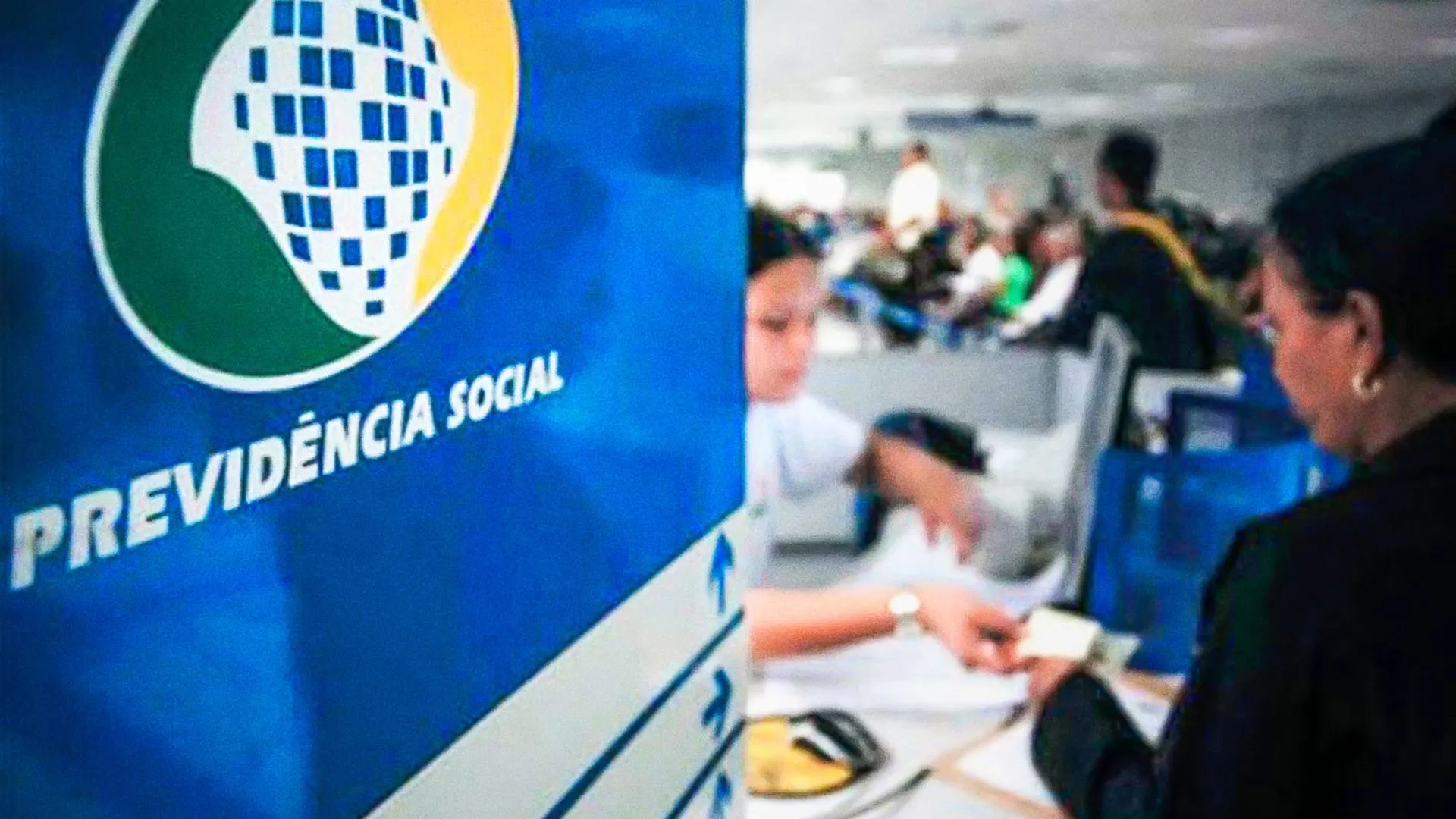 Descontos indevidos no INSS geram quase 2.700 denúncias no Procon-SC
