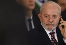 Desaprovação de Lula cresce e alcança 56%, revela pesquisa