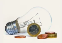 Conta de luz mais cara: Aneel anuncia bandeira amarela em maio