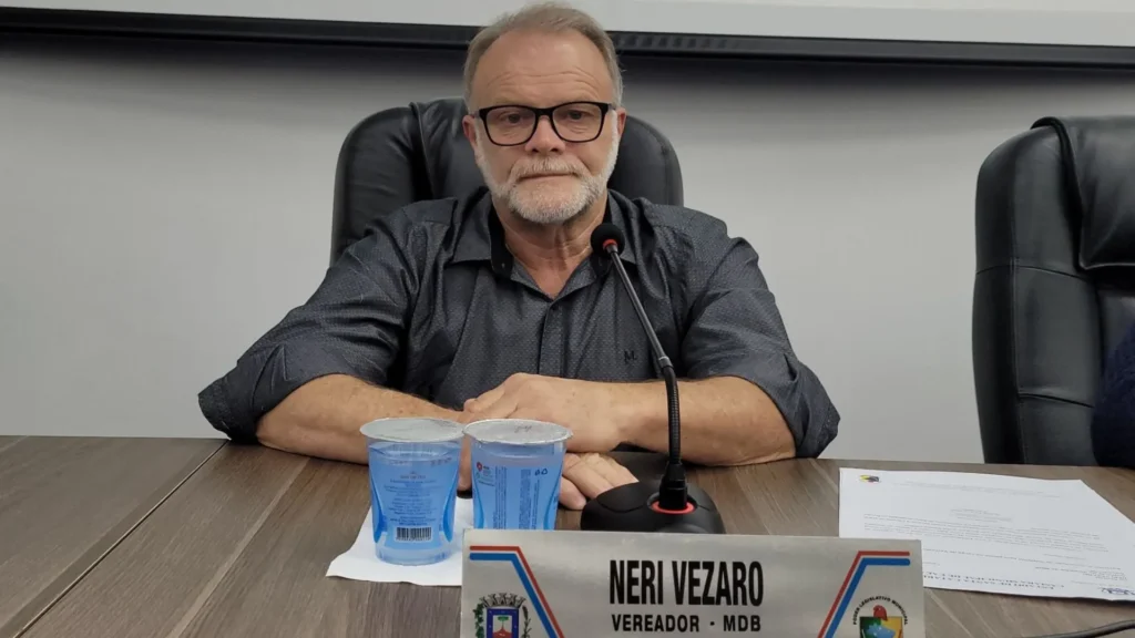 Neri Vezaro assume vaga de Johny Marcos na Câmara