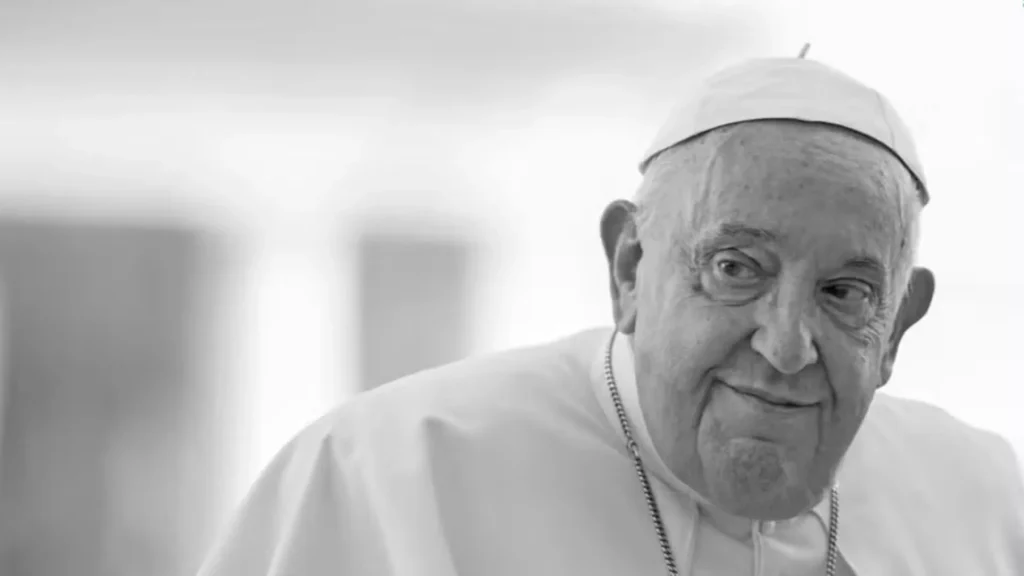Papa Francisco morreu de AVC e falência cardíaca, confirma Vaticano