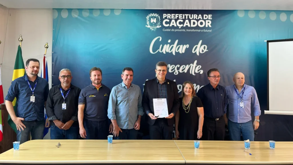 Caçador inicia 4ª etapa de pavimentação na Linha São Francisco