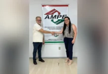 Bruna Damaceno assume a presidência da Ampe de Caçador