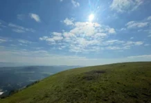 Sexta-feira será de sol em SC, com calor e ventos moderados Sexta-feira será de sol em SC, com calor e ventos moderados