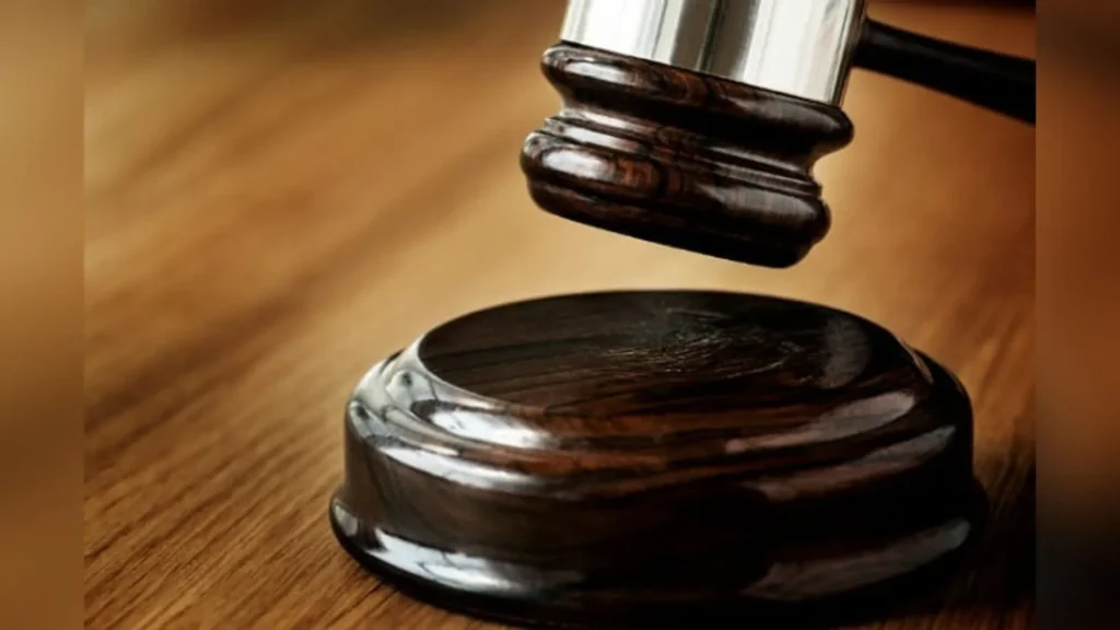 Homem é condenado a mais de 16 anos de prisão por homicídio em Caçador