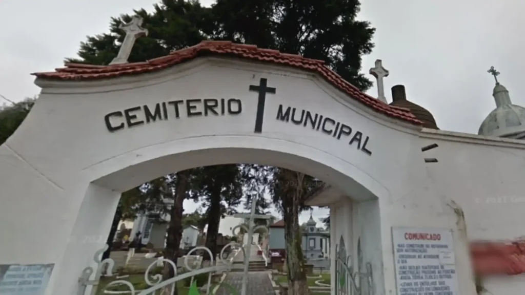 Porto União realiza campanha de recadastramento de túmulos no Cemitério Municipal
