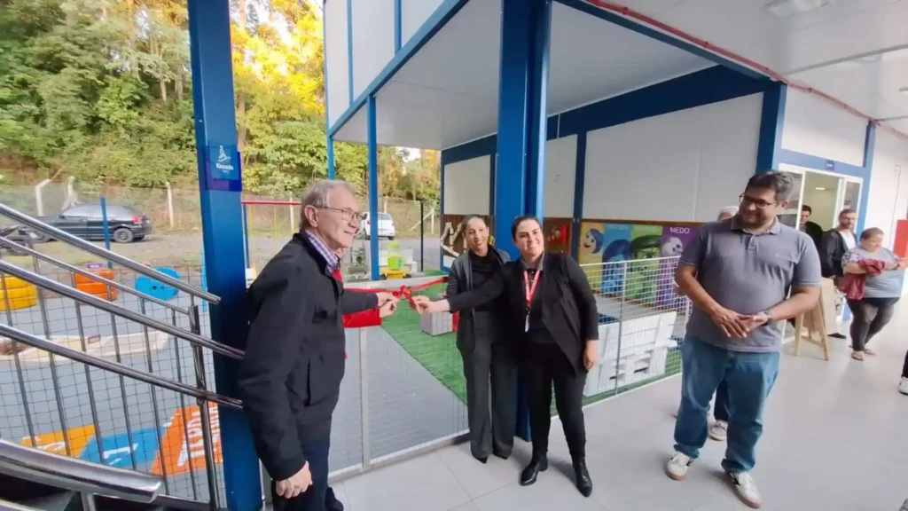 Escola Gabriel Bogoni inaugura primeiro jardim sensorial de Videira 