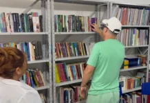 Detentos de SC trocam dias de pena por livros e resenhas