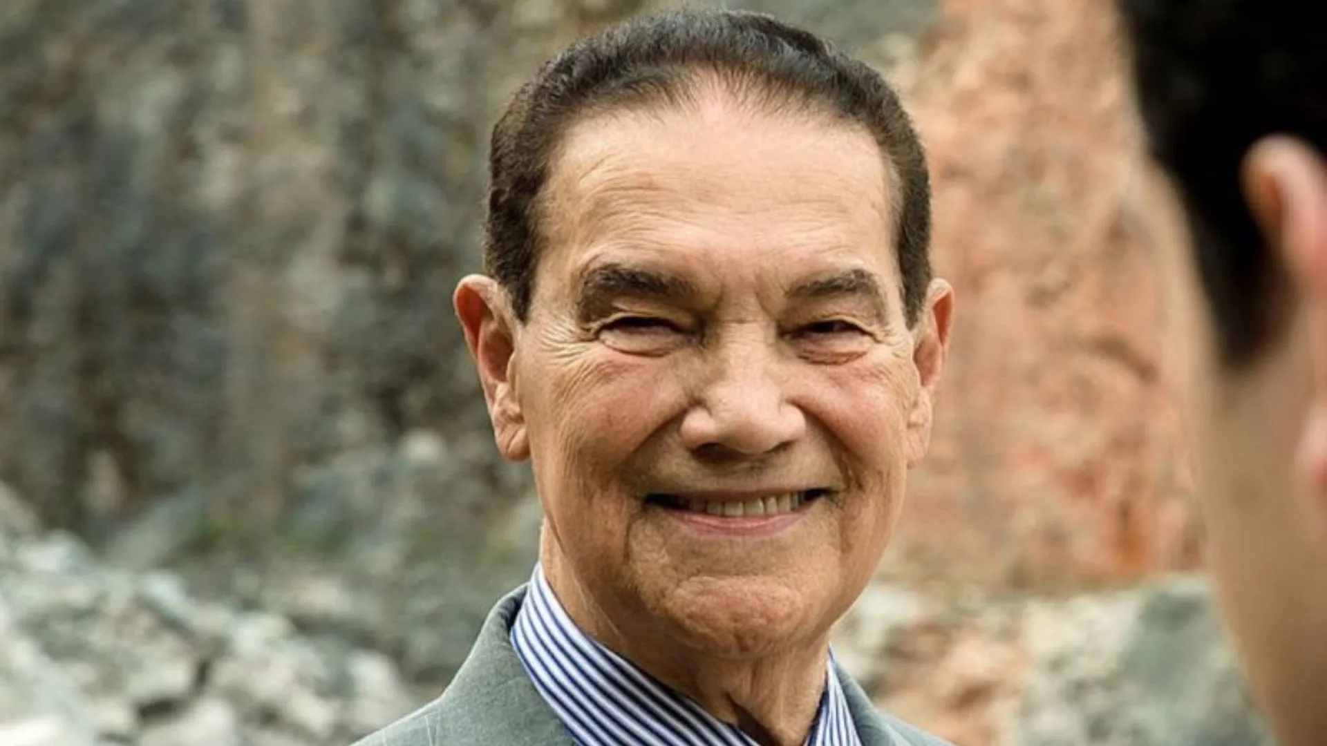 Morre Divaldo Franco, referência do espiritismo no Brasil, aos 98 anos