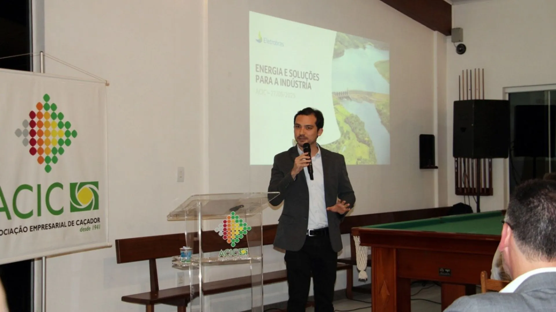 Eletrobrás apresenta soluções energéticas em Caçador