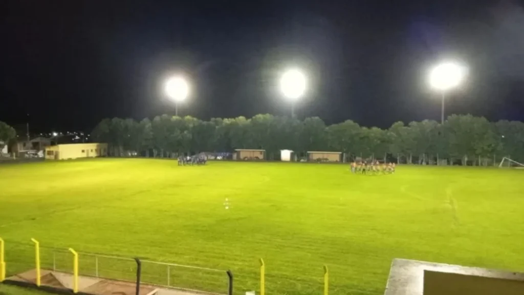 Vandalismo atinge estádio de Herval d’Oeste após melhorias